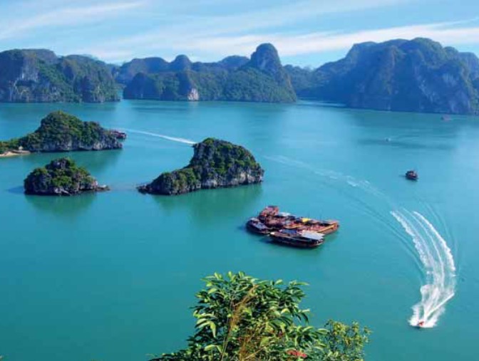 Supporting environmentally and socially responsible tourism – The experience of Vietnam